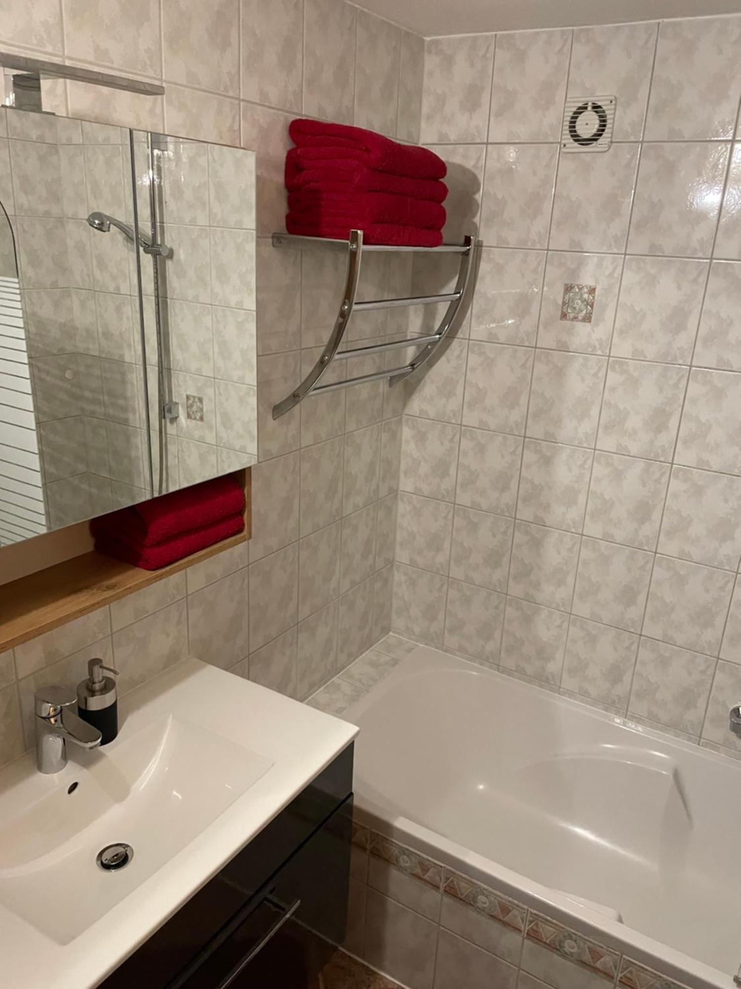 Appartement Valentin แอห์วัลด์ ภายนอก รูปภาพ