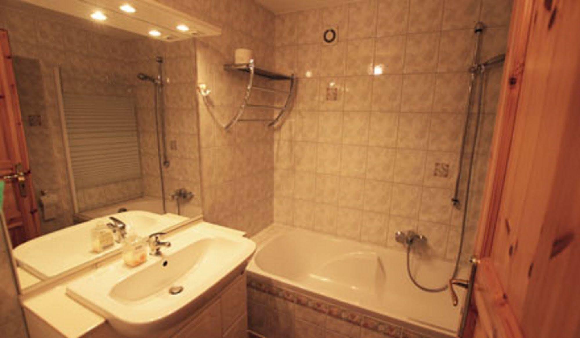 Appartement Valentin แอห์วัลด์ ภายนอก รูปภาพ